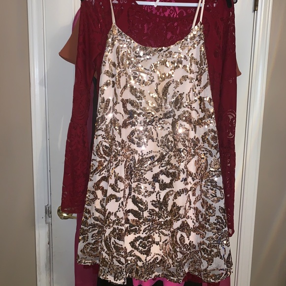 Rose gold sequin swing dress - Picture 2 of 2